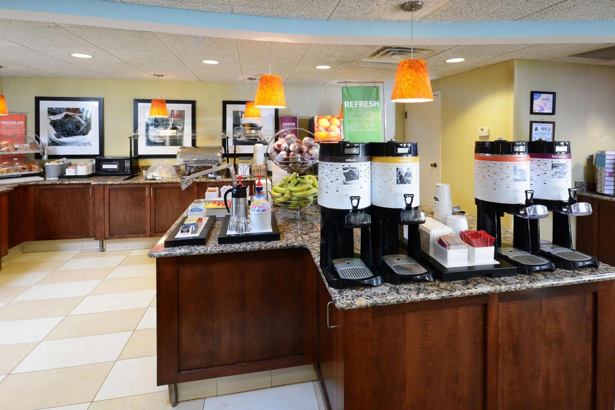 Hampton Inn Charlotte North Lake Norman Cornelius Zewnętrze zdjęcie